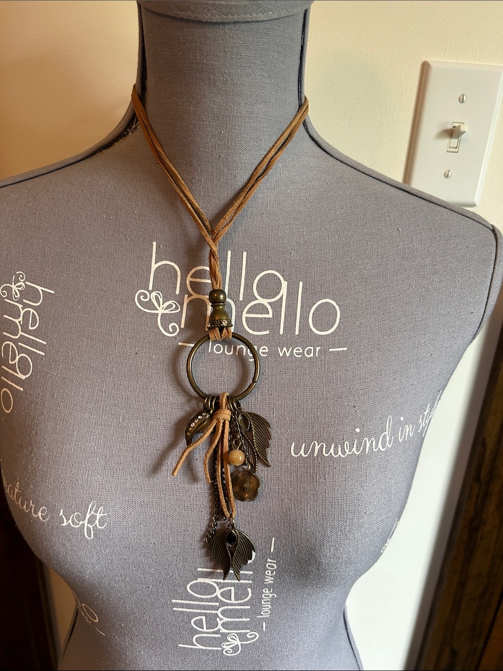 Boho Brown Suede Tassel Leaf Pendant Necklace